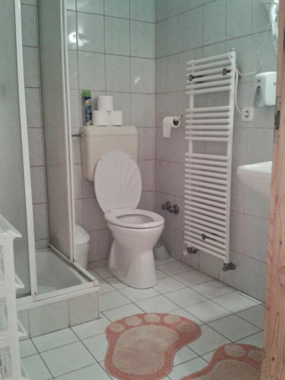 Bundics Vendeghazak Bed & Breakfast Lenti Oda fotoğraf