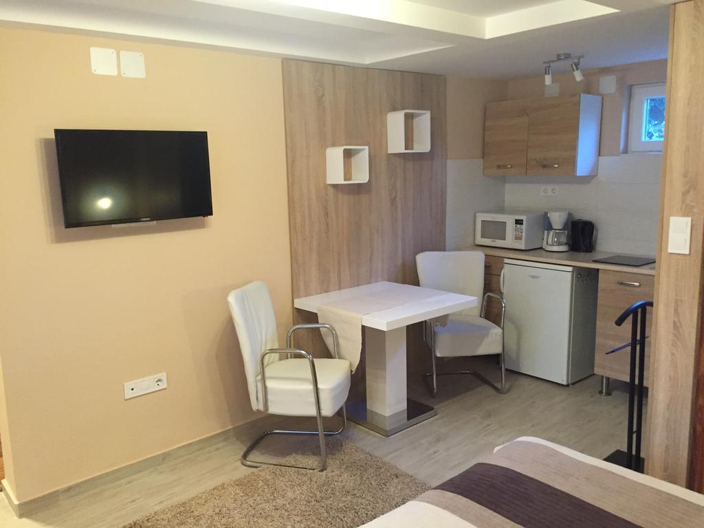 Bundics Vendeghazak Bed & Breakfast Lenti Dış mekan fotoğraf