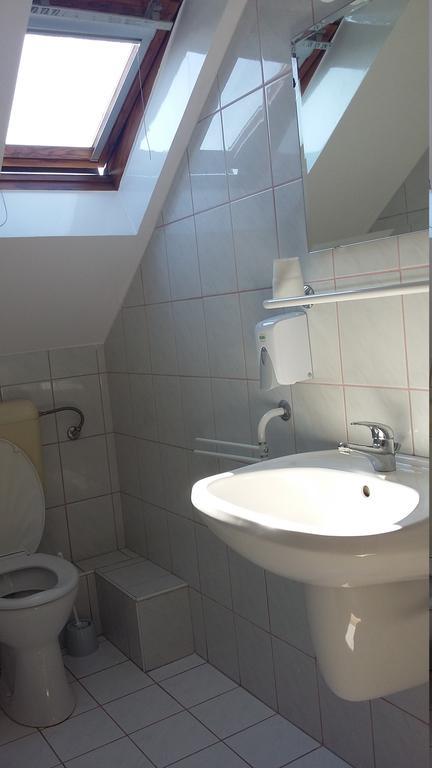 Bundics Vendeghazak Bed & Breakfast Lenti Dış mekan fotoğraf