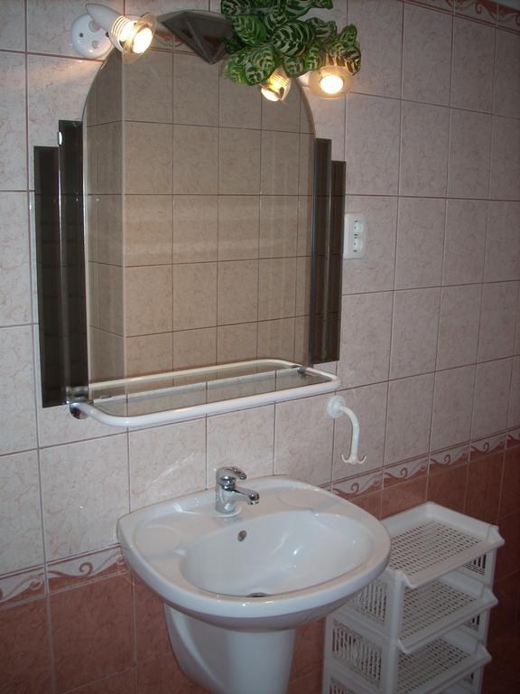 Bundics Vendeghazak Bed & Breakfast Lenti Dış mekan fotoğraf